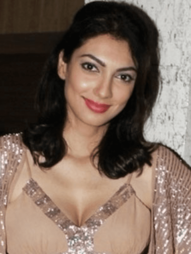 Top 10 Most Beautiful Indian Womens